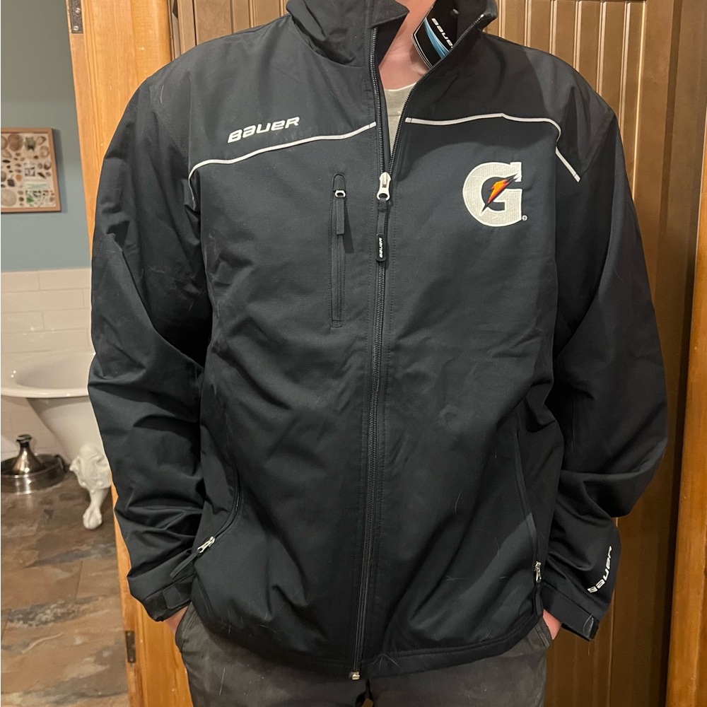 New with tags - Bauer Black Lightweight mens Jacket